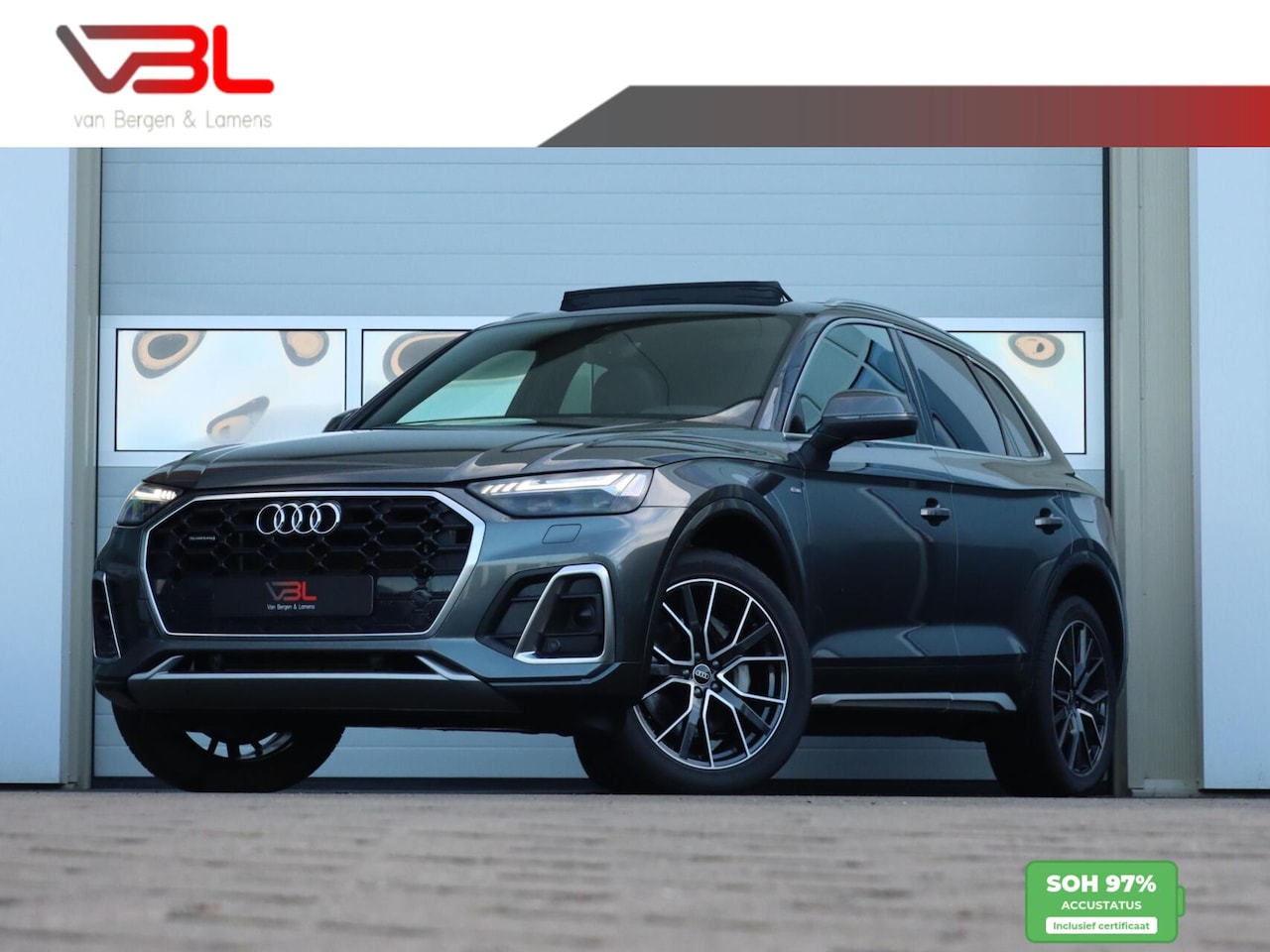 Audi Q5 - 55 TFSI e quattro 367PK S-edition | SOH 97% | Panoramadak - AutoWereld.nl