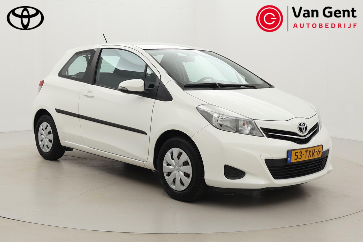 Toyota Yaris - 1.0 VVT-i Aspiration | Origineel NL | Airco | Camera | Bluetooth | Elektrische ramen - AutoWereld.nl