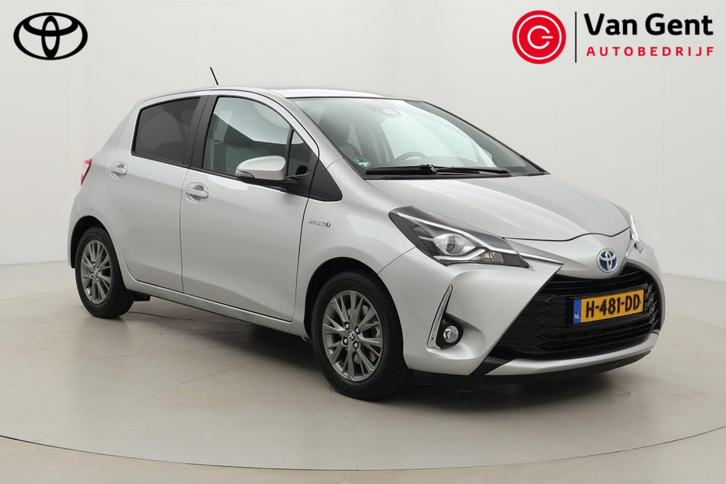 Toyota Yaris - 1.5 Hybrid Dynamic | Apple Carplay / Android Auto | Keyless | Cruise Control | Clima | Par - AutoWereld.nl