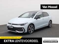Volkswagen Golf - 1.5 eHybrid GTE 272 PK | Automaat | Plug-In | Panorama Dak | Navigatie | Digitale Cockpit