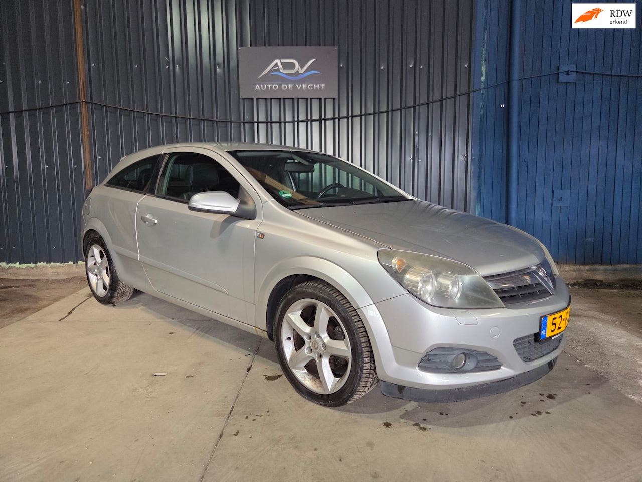 Opel Astra GTC - 1.8 Sport INRUIL VERKREGEN - ZO MEENEEMPRIJS - AutoWereld.nl