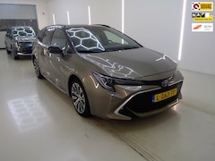 Toyota Corolla Touring Sports - 1.8 Hybrid Executive+Leder+Head-Up+navi+camera+stoel-verw+zwarte-Hemel+17"Lmv = SUPER
