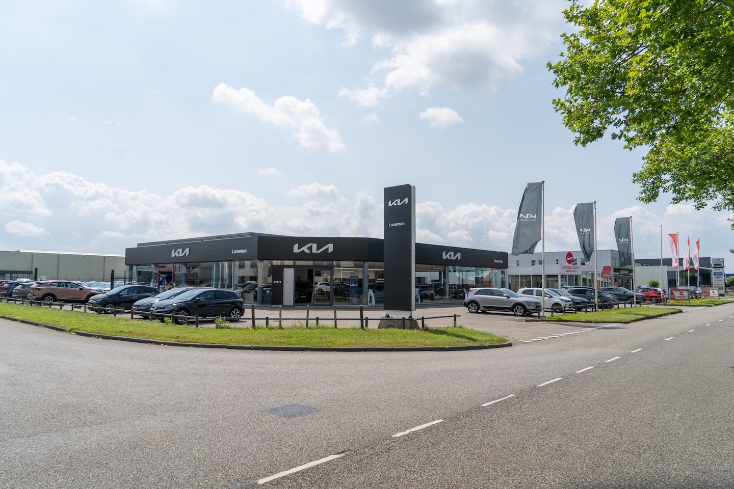 Kia Niro - 1.6 GDi Hybrid DynamicLine | Trekhaak | Navigatie | Camera | Apple Carplay/Android Auto | - AutoWereld.nl