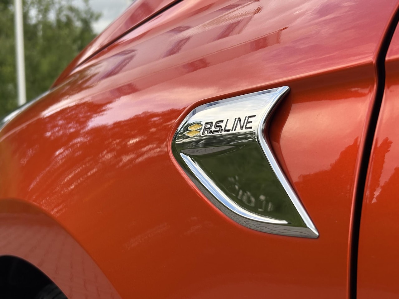 Renault Clio - 1.0 TCe R.S. Line | Lane Assist | Camera | Keyless | Carplay