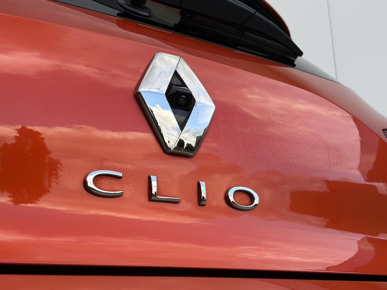 Renault Clio - 1.0 TCe R.S. Line | Lane Assist | Camera | Keyless | Carplay