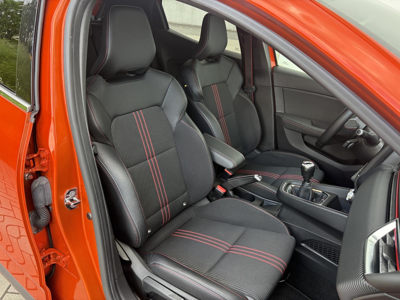Renault Clio - 1.0 TCe R.S. Line | Lane Assist | Camera | Keyless | Carplay