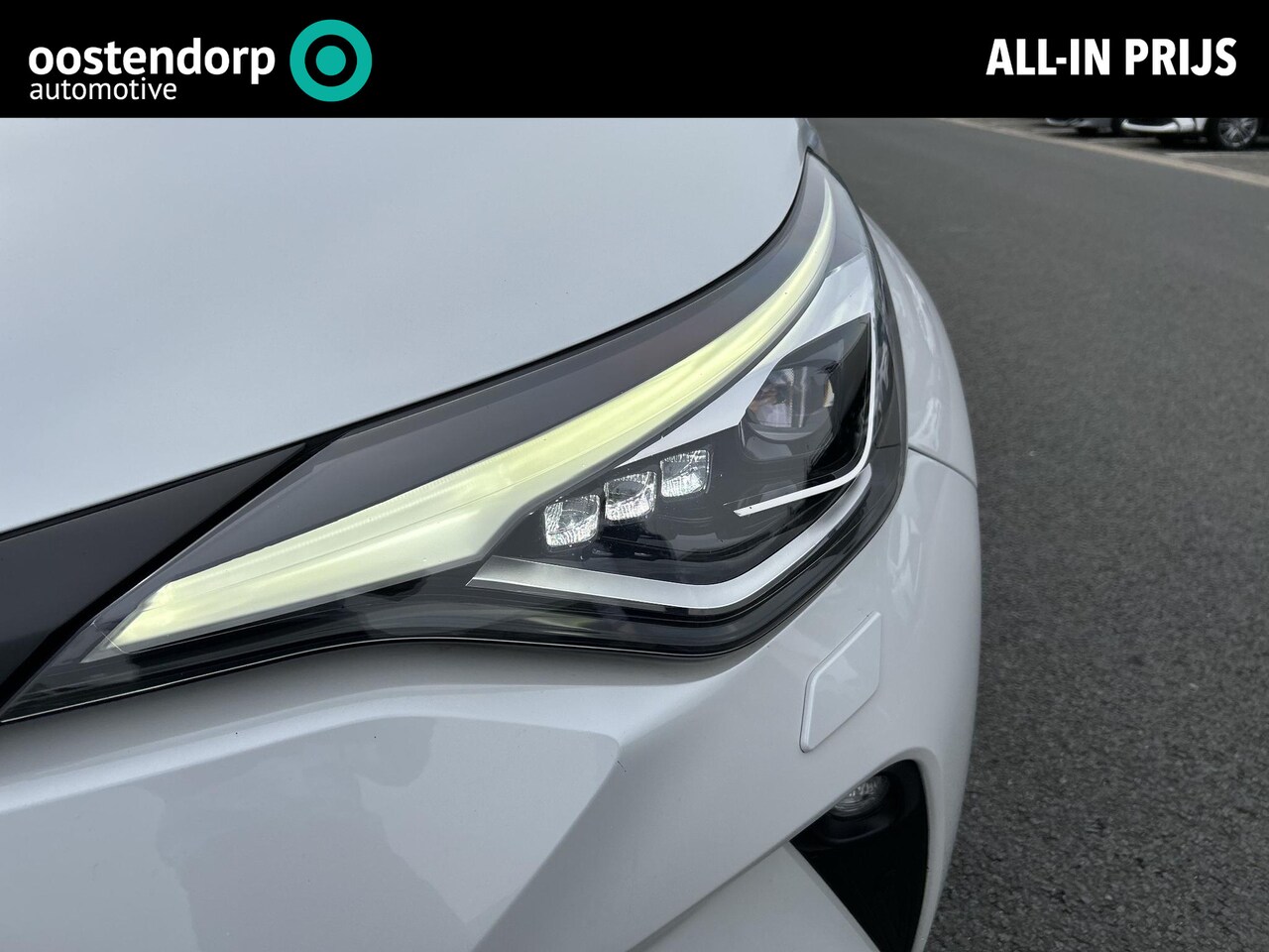 Toyota C-HR - 1.8 Hybrid Executive 1.8 Hybrid Executive (leder - Parkeersensoren) - AutoWereld.nl