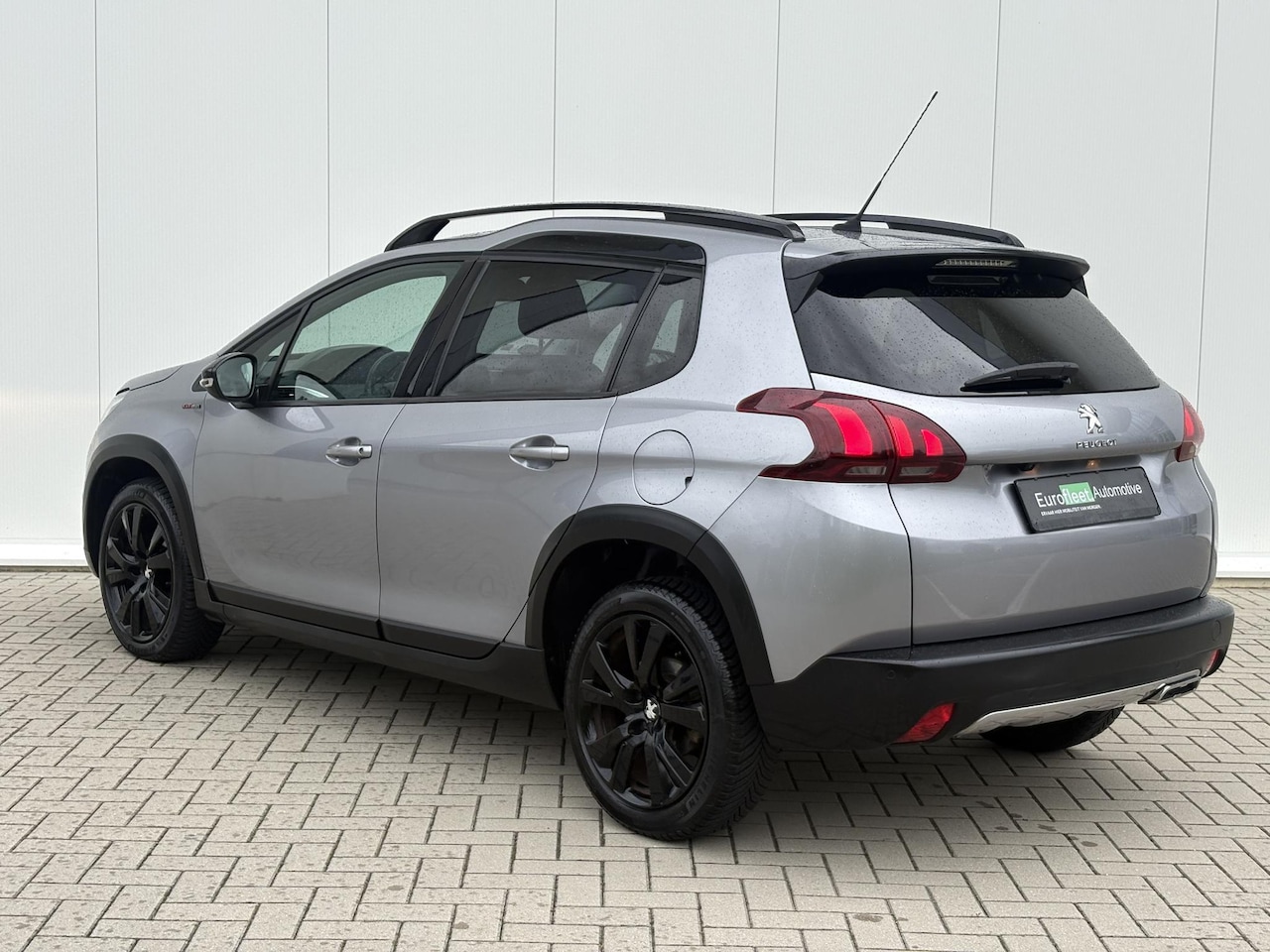 Peugeot 2008 - 1.2 PureTech GT-Line | Automaat | Pano | Camera | Dealer OH