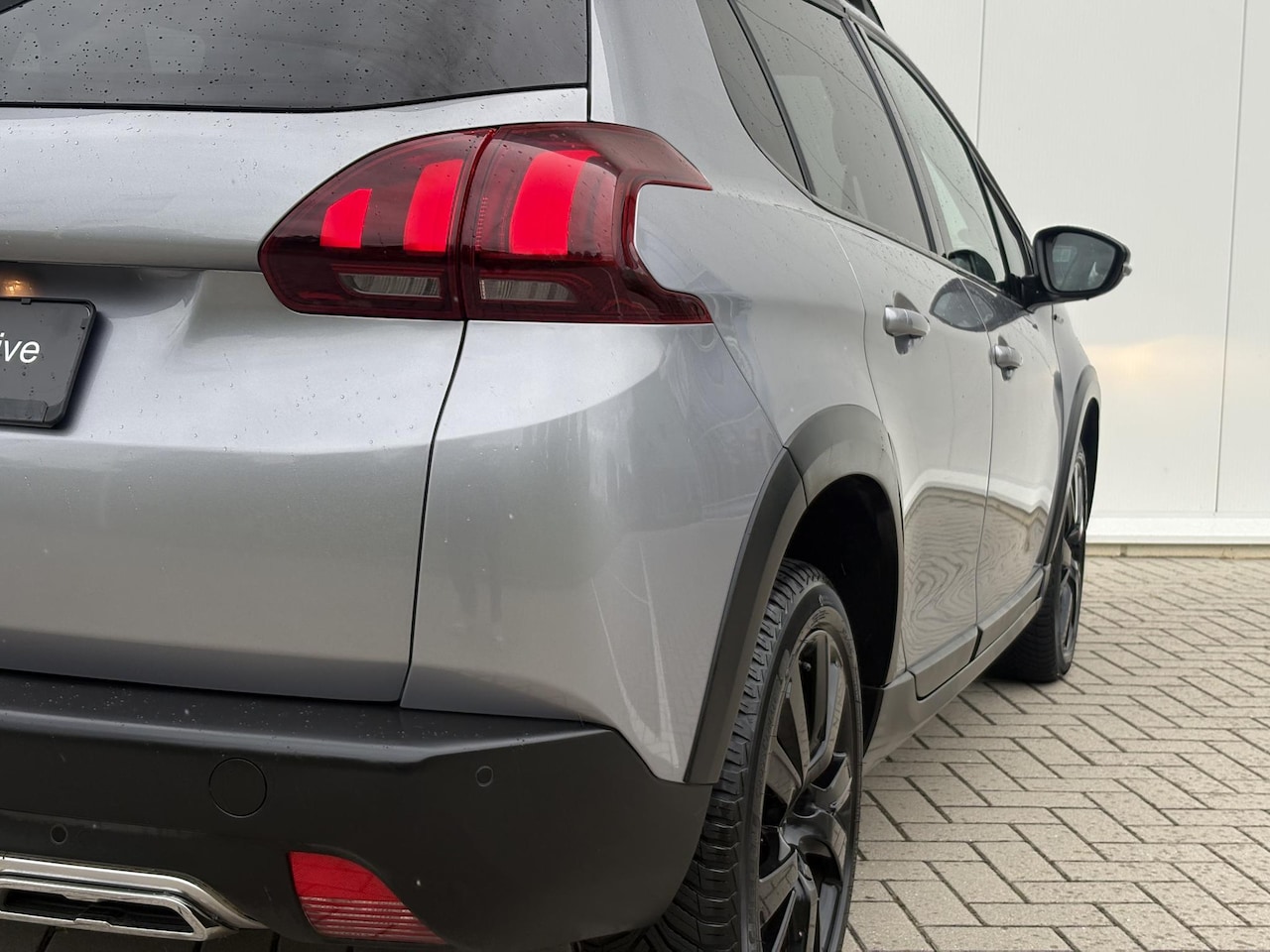 Peugeot 2008 - 1.2 PureTech GT-Line | Automaat | Pano | Camera | Dealer OH