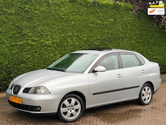 SEAT Cordoba - 1.4-16V Chill Out RIJDGOED/DAK/CRUISE/NAVI/APK