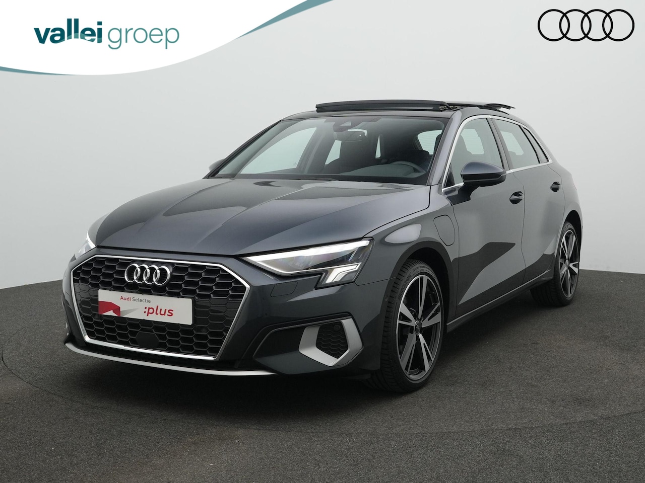 Audi A3 Sportback - 40 TFSI e 204 pk Advanced edition | Panoramadak | Achteruitrijcamera | Stuur-/stoelverwarm - AutoWereld.nl