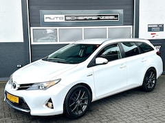 Toyota Auris Touring Sports - 1.8 Hybrid Aspiration | AIRCO | CAMERA | CRUISE I NL auto
