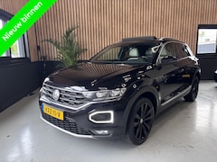 Volkswagen T-Roc - 2.0 TSI 4Motion KEYLESS/PANORAMADAK/BEATS AUDIO