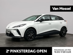 MG MG4 - Standard 51 kWh | 1e-Eigenaar | Black & White | CarPlay | Led Koplampen | Parkeersensoren