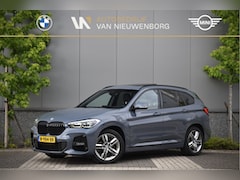 BMW X1 - xDrive25e M-Sport | Facelift | Panoramadak | Trekhaak | Adaptive Cruise | HUD | Lederen Sp