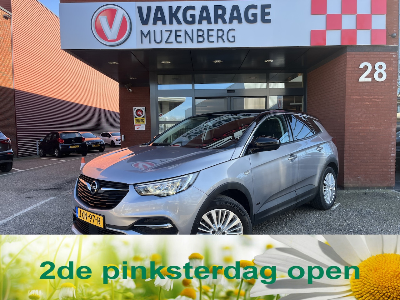 Opel Grandland X - 1.6 Turbo Hybrid Innovation // FULL LED // KEYLESS // DODEHOEK // ELEK. KLEP // CAMERA+SEN - AutoWereld.nl