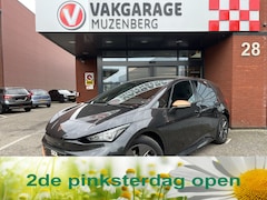CUPRA Born - Business Plus Copper 62 kWh // ADAPT. CRUISE // FULL LED // CAMERA+SENSOREN // SFEERVERLIC