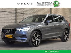 Volvo XC60 - T5 250PK Momentum | Trekhaak | Leder | Keyless Entry | DAB | Sto