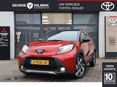 Toyota Aygo X - 1.0 VVT-i S-CVT Envy Automaat Bi-tone | Keyless | Camera | 18 in