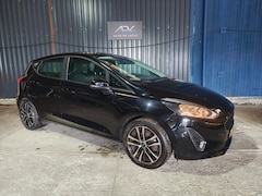 Ford Fiesta - 1.1 Trend - NIEUWE DISTRIBUTIERIEM - GOED ONDERHOUDEN - LM VELGEN - AIRCO - NAVIGATIESCHER