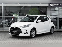 Toyota Yaris - 1.5 Hybrid 115 Active €2.900, - VOORDEEL l Direct leverbaar