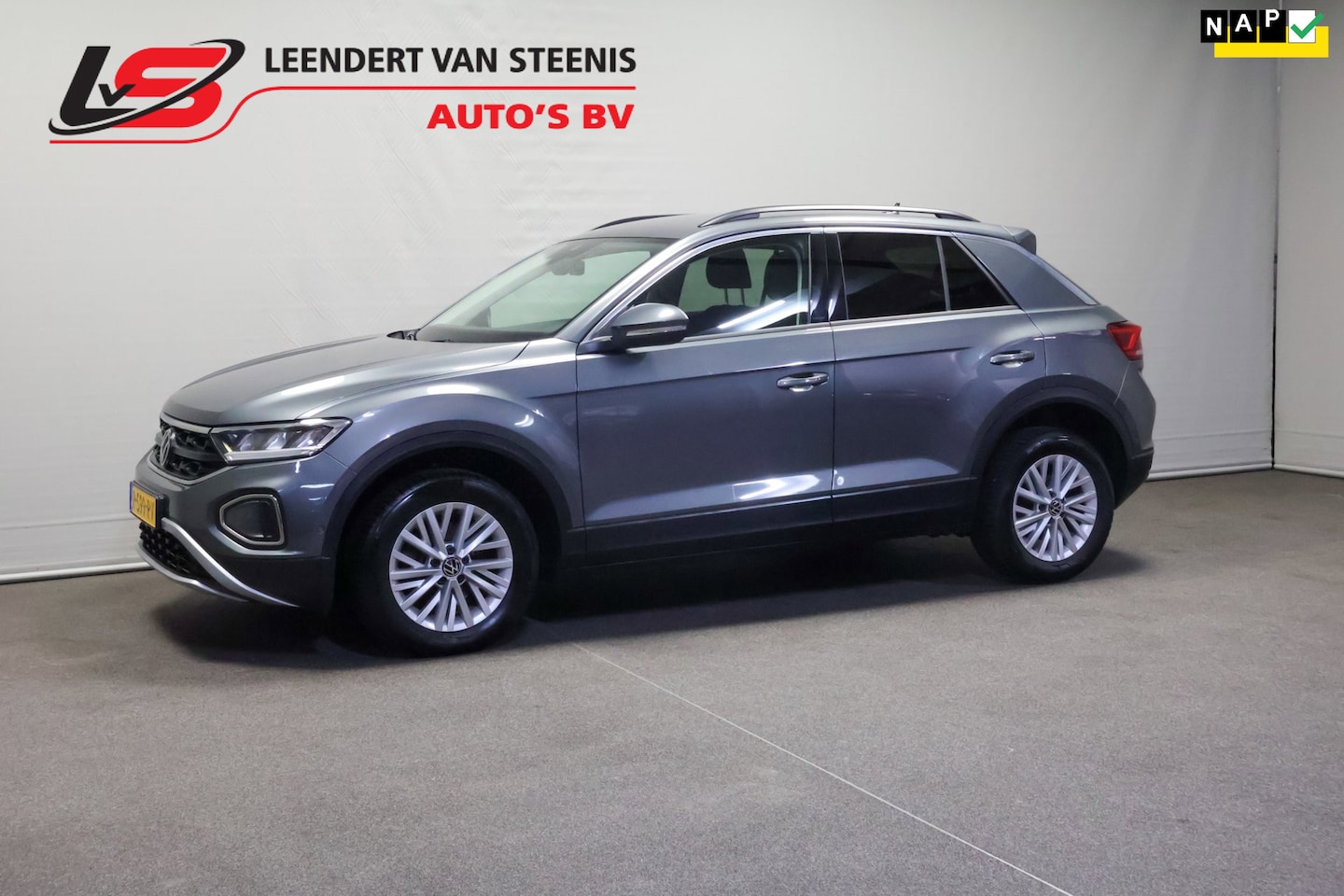Volkswagen T-Roc - 1.0 TSI Life 1.0 TSI Life - AutoWereld.nl