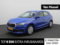 Skoda Fabia - 1.0 TSI Ambition | Airconditioning | Cruise control Standaard | LED koplampen | Park Dista