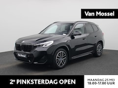 BMW X1 - xDrive25e 180kW | Apple Carplay | Elektrische Achterklep | Led Verlichting | Achteruitrijc