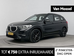 BMW X1 - xDrive25e High Executive 220PK | Automaat | Head-Up Display | Navigatie | Zwart Lederen Be