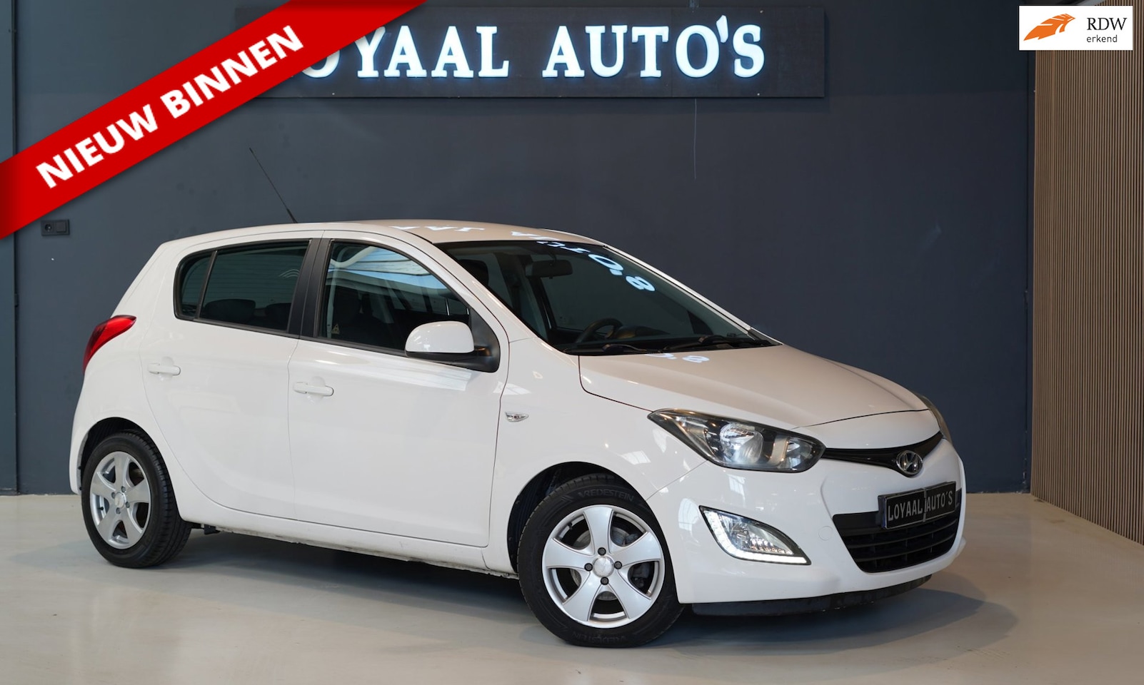 Hyundai i20 - 1.2i i-Motion | AIRCO | ACHTERUITRIJCAMERA | ELEK.RAMEN | APK. - AutoWereld.nl