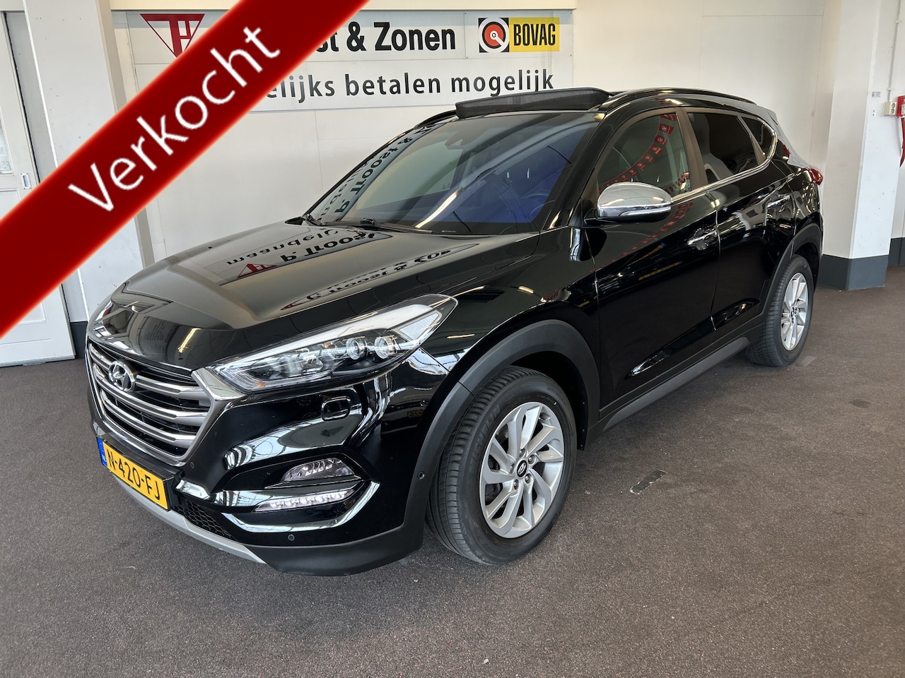 Hyundai Tucson - 1.6 T-GDi Premium 4WD Automaat | Panoramadak | Inklapbare trekhaak | Lederen bekleding | C - AutoWereld.nl