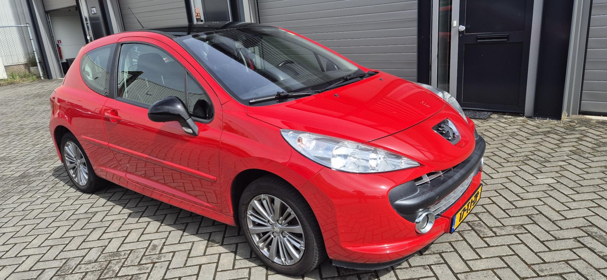 Peugeot 207 - 1.6-16V XS Pack 1.6-16V XS Pack Nieuwe APK - AutoWereld.nl