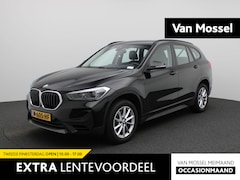 BMW X1 - sDrive20i Business Edition | Automaat | Climate Control | Achteruitrijcamera | Parkeersens