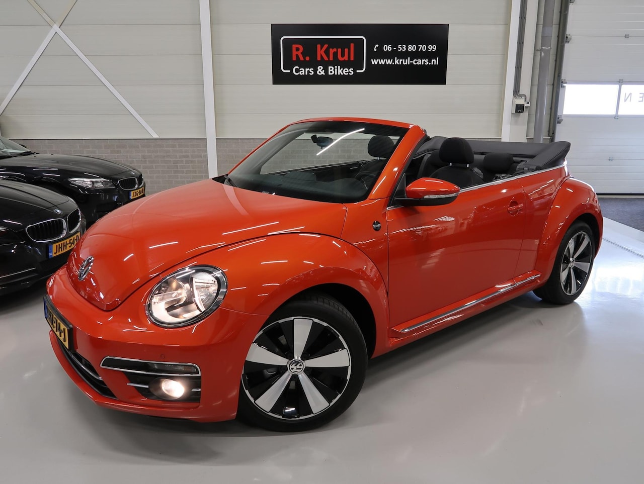 Volkswagen Beetle Cabriolet - 1.2 TSI Sound Navigatie Stoelverwarming Cruise control Dealeronderhouden App connect Extra - AutoWereld.nl