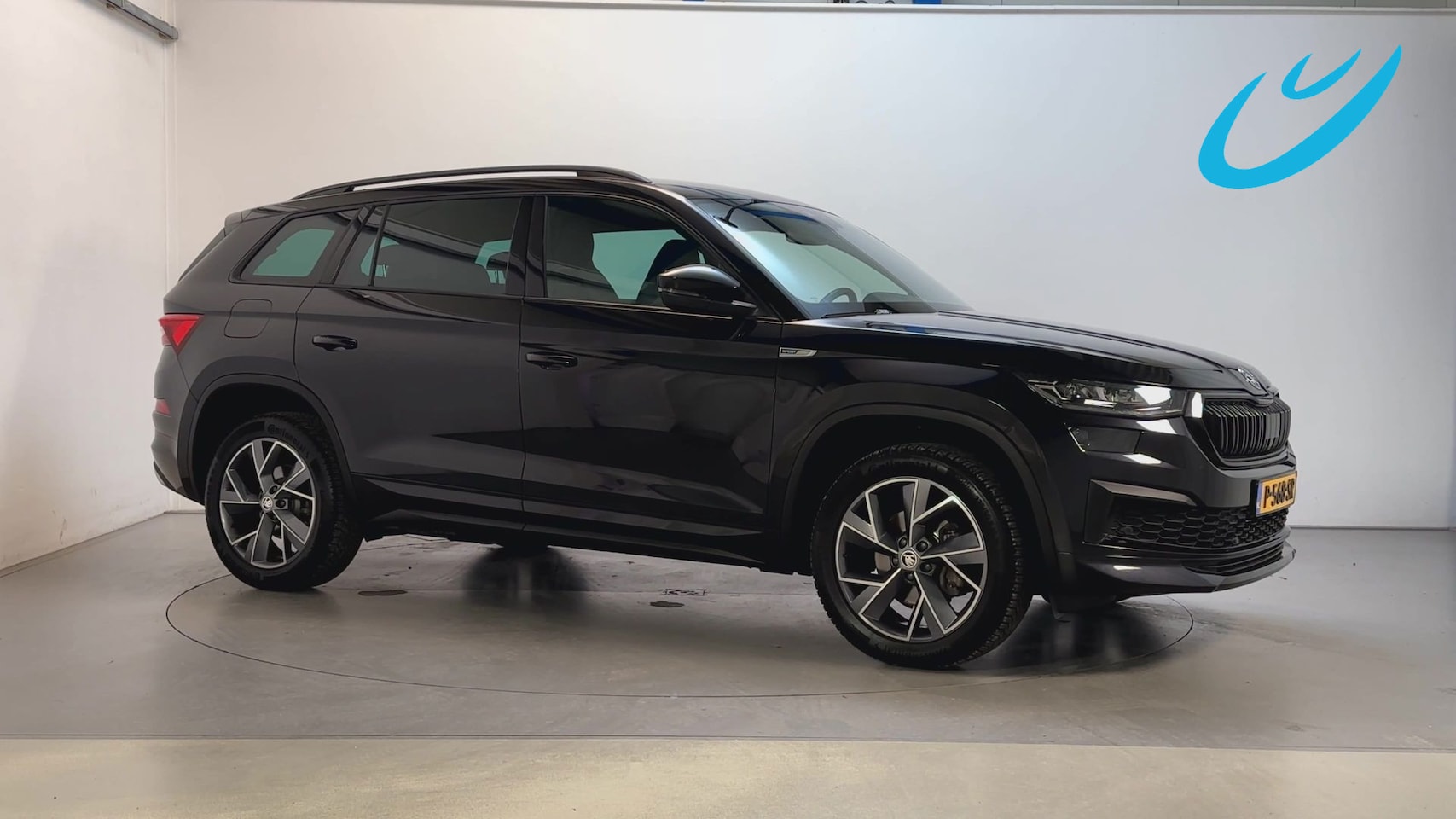 Skoda Kodiaq - 1.5 TSI Sportline Business 7p. Camera Sfeerverlichting Leder-Alcantara - AutoWereld.nl