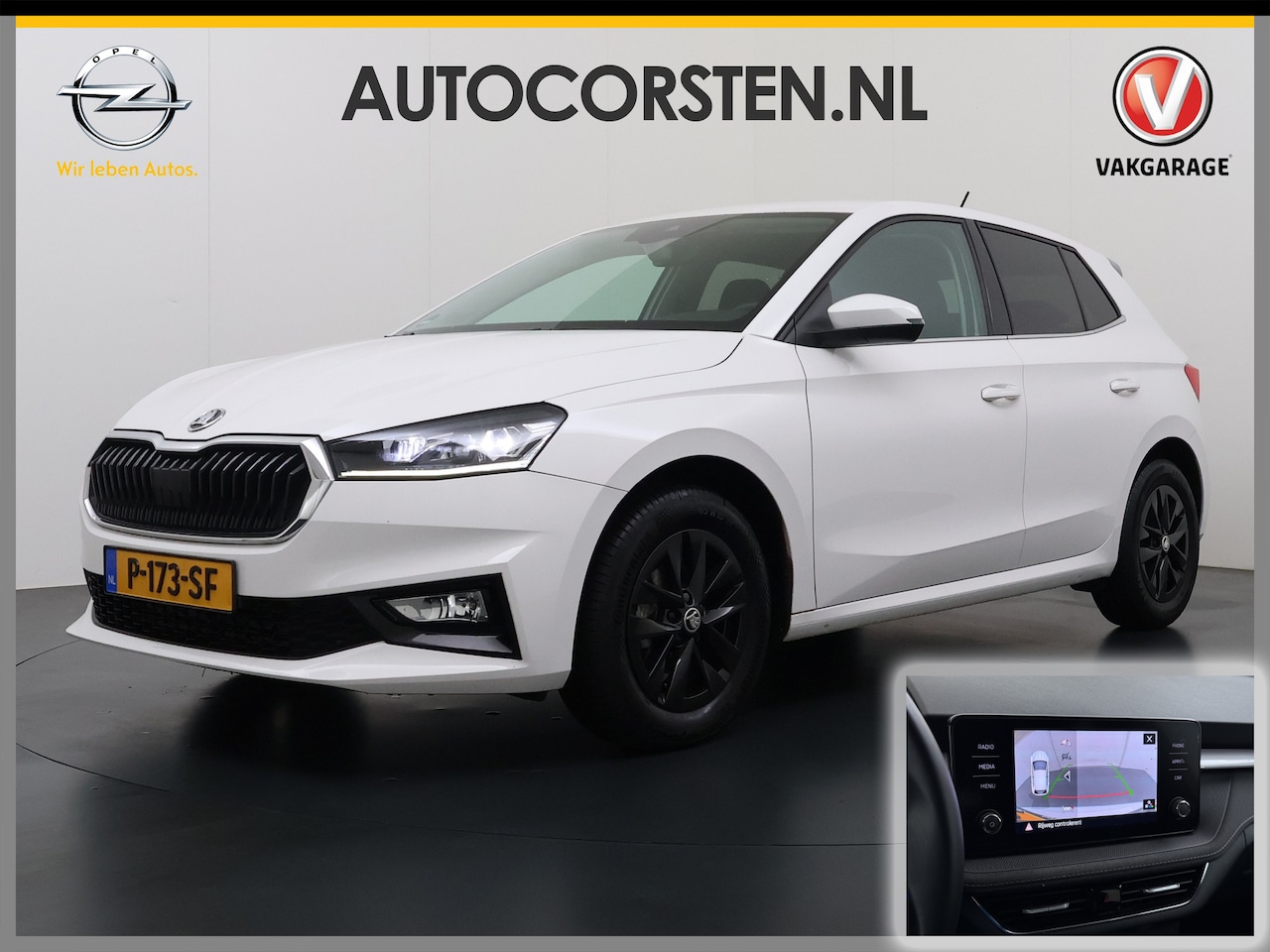 Skoda Fabia - 1.0I 96PK Navi Camera Pdc Apple Carplay Android Keyless Stoelverwarming Cruise Control ECC - AutoWereld.nl