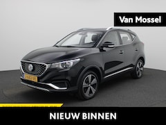 MG ZS - EV Luxury 45 kWh | 88% SOH | Leder | Navi | Panoramadak | Camera | Apple CarPlay | Adaptiv