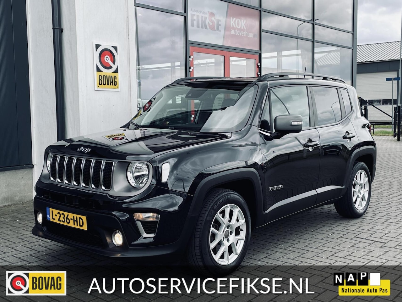 Jeep Renegade - 1.3T DDCT LIMITED 150 PK AUTOMAAT | 1e EIGENAAR - AutoWereld.nl