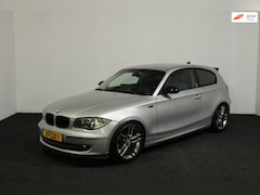BMW 1-serie - 116i Executive · Rijk uitgerust · Xenon· Navigatie · 2007 · Lichtmetaal ·nieuwe APK en afl
