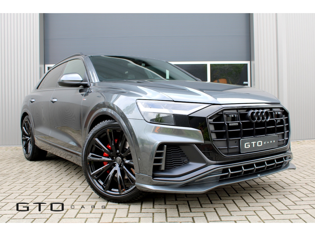 Audi Q8 - 55 TFSI quattro Pro Line S | ABT Aero Pack twv 7.950,- | Bang & Olufsen | "RS" Stoelen | P - AutoWereld.nl