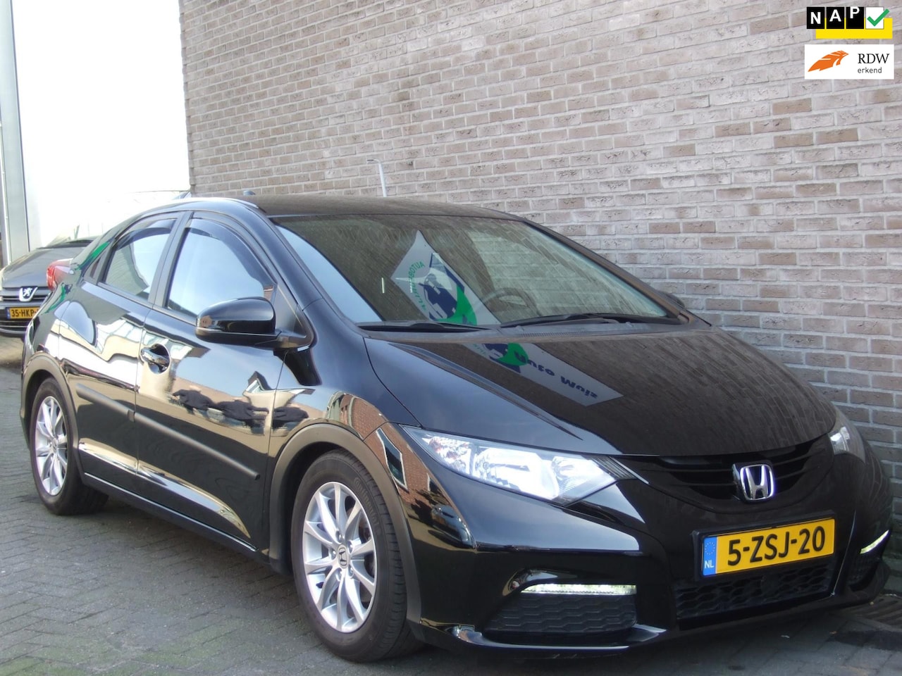 Honda Civic - 1.4 S - Cruise control - Start/stop -Trekhaak. - AutoWereld.nl