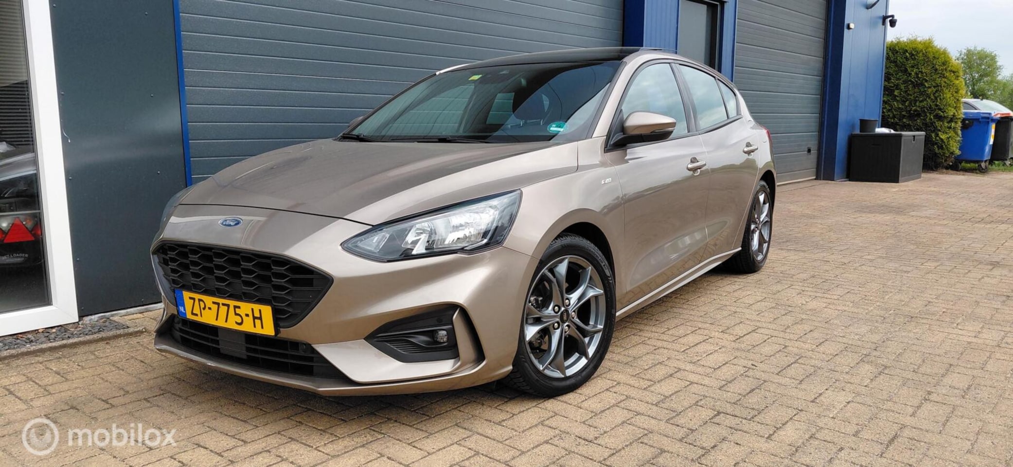 Ford Focus - 1.0 EcoBoost ST Line, Pano - AutoWereld.nl