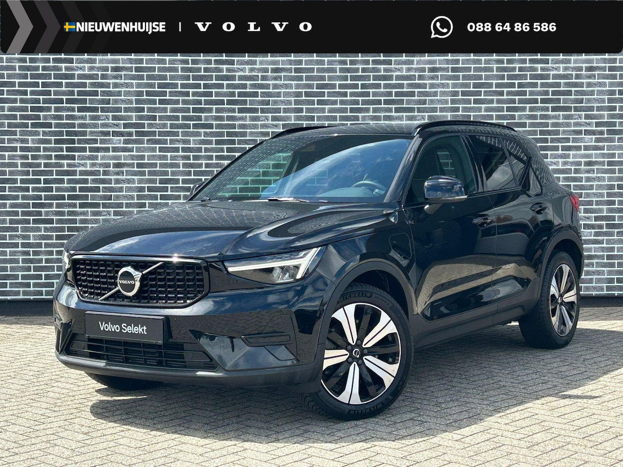 Volvo XC40 - Plug-in Hybrid T4 Plus Dark | Nieuw model | Achteruitrijcamera | Keyless Entry | Elektrisc - AutoWereld.nl