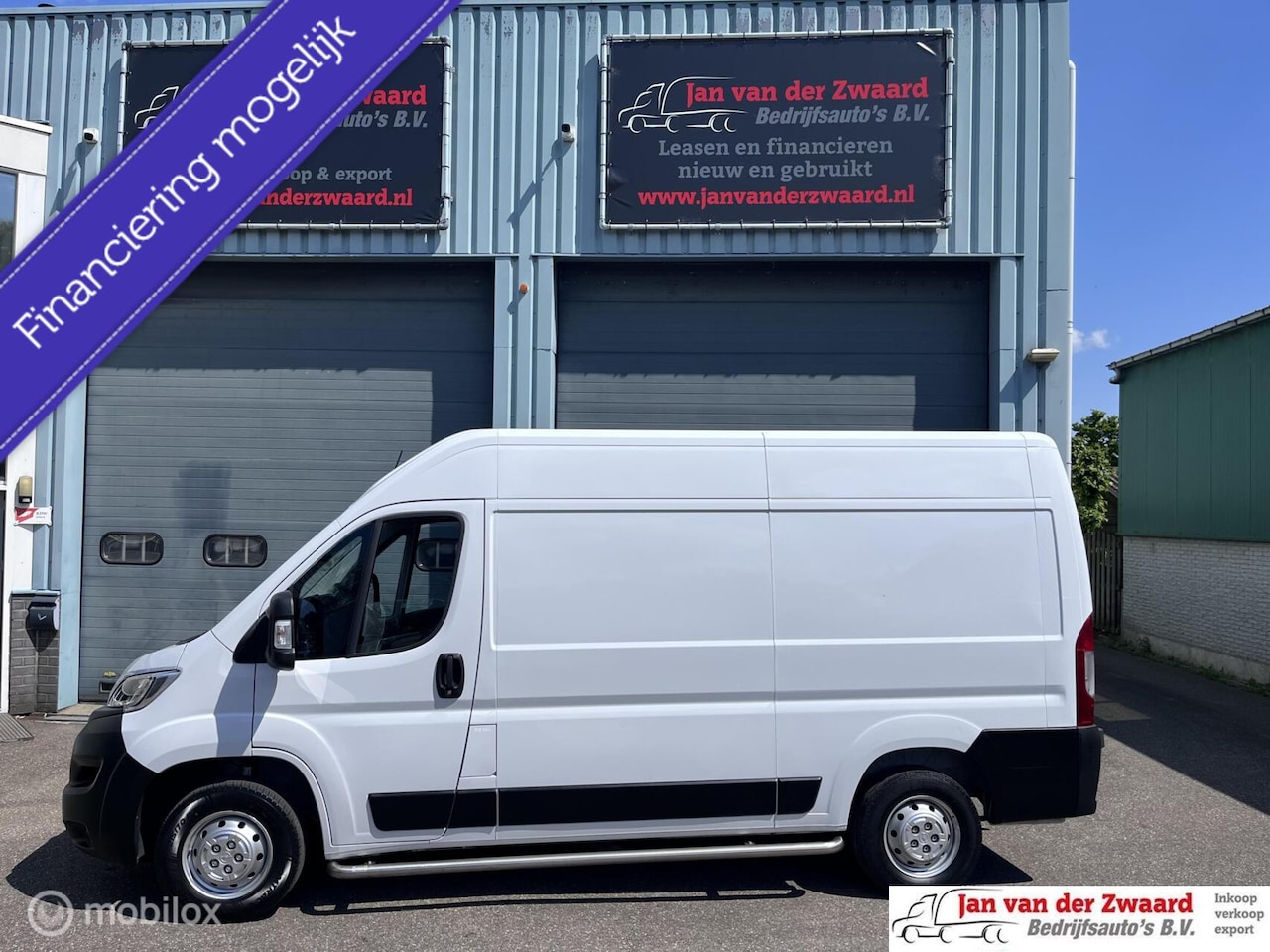 Opel Movano - bestel 2.2D 165 Lang Hoog 3.5t 3 Zitplaatsen Trekhaak Navi Airco - AutoWereld.nl