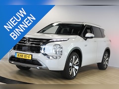 Mitsubishi Outlander - 2.4 PHEV Instyle | Schuif- kanteldak | Leer | Head-Up