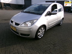 Mitsubishi Colt - 1.3 Inform LPG