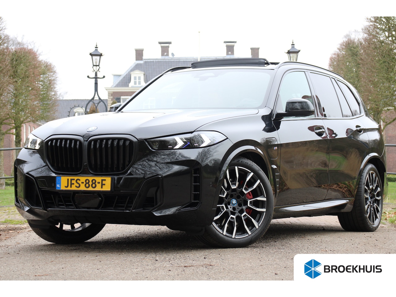 BMW X5 - xDrive50e M Sport | UNIEK! | ELEKTR. TREKHAAK | PANODAK | STOEL + STUURVERWARMING | M-SPOR - AutoWereld.nl