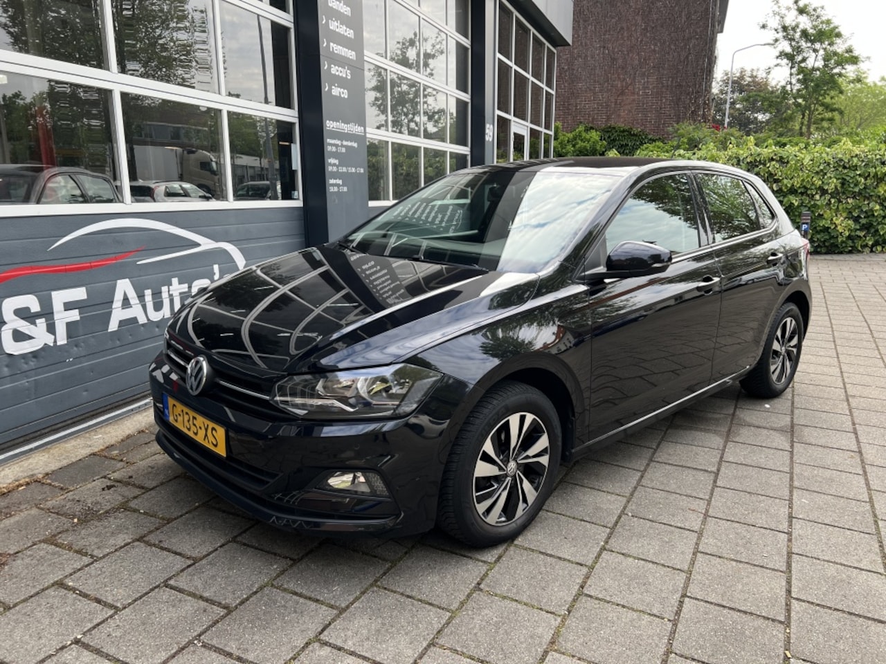 Volkswagen Polo - 1.0 TSI Life Navi Apple/car play Airco Cruise Control Pdc Alu Ve - AutoWereld.nl