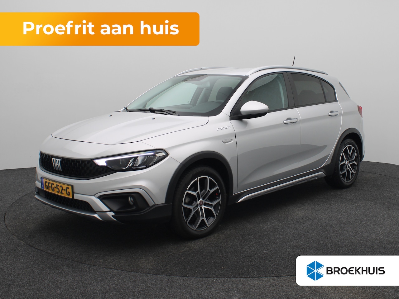 Fiat Tipo Cross - 1.0 | Achteruitrijcamera | Airco (automatisch) | Armsteun voor - AutoWereld.nl