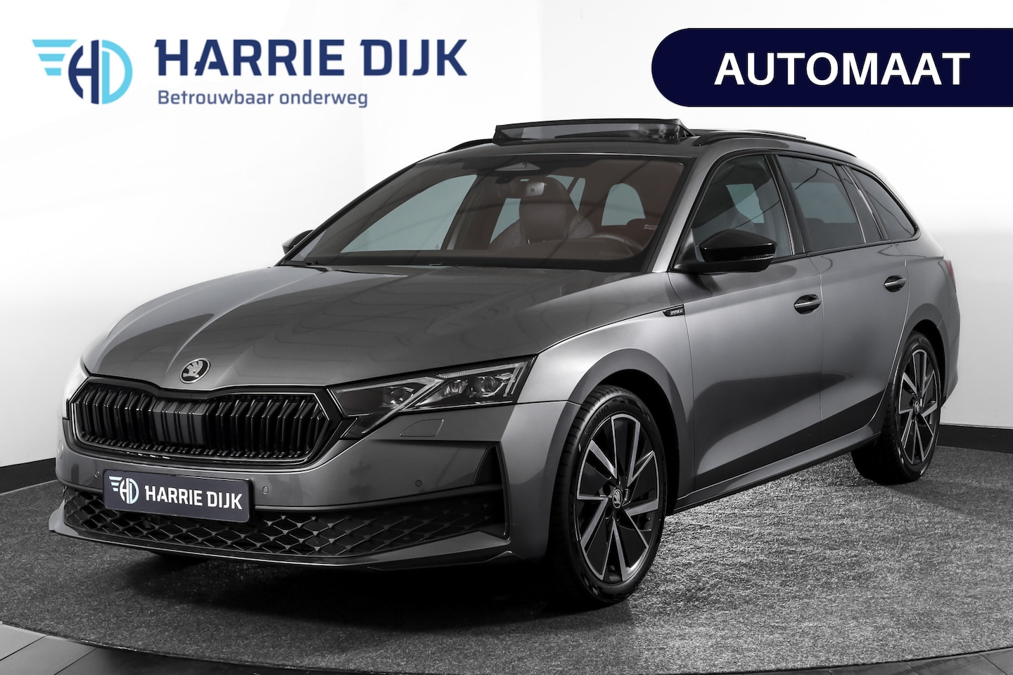 Skoda Octavia Combi - 1.5 TSI MHEV 150 PK Sportline Tour | S/K-Panodak | Elek. Trekhaak | Matrix Led | Adapt. Cr - AutoWereld.nl